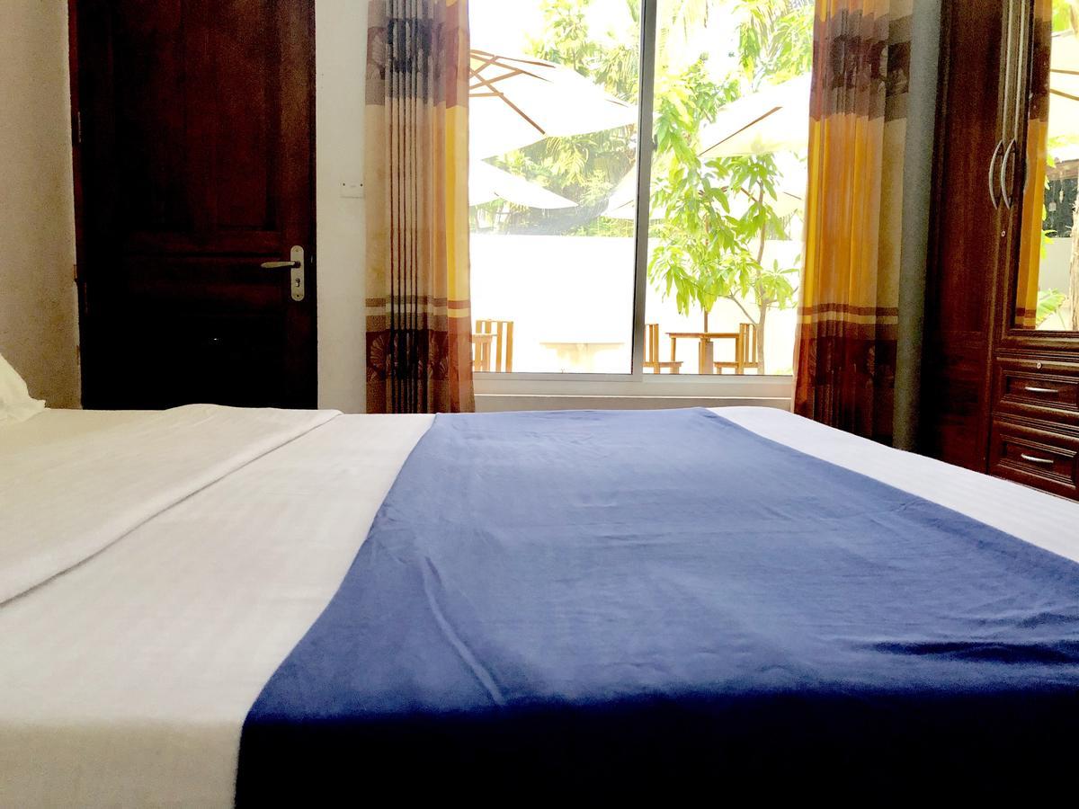 Holiday Mathiveri Inn Bagian luar foto